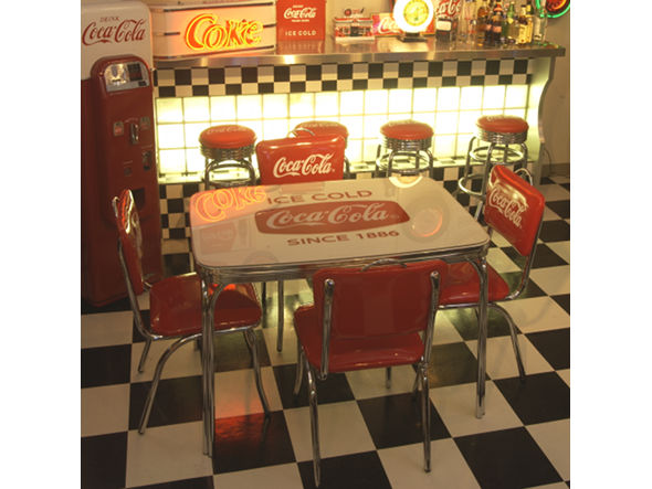Coke Diner-Table With Glass Top 4