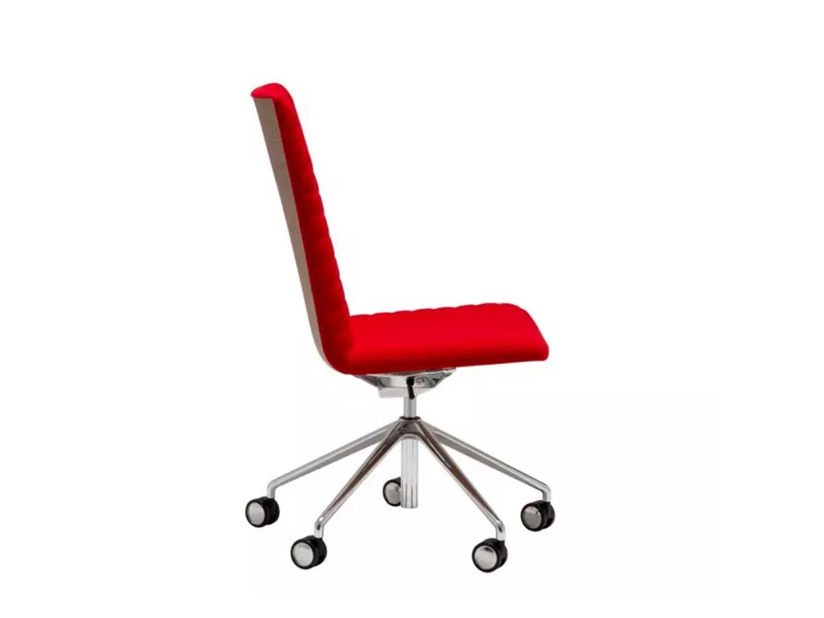 Andreu World Flex Executive Intermediate Back Chair / アンドリュー・ワールド フレックス エグゼクティブ SI1857
インターミディエイトバック チェア キャスターベース アルミニウム製 （チェア・椅子 > オフィスチェア・デスクチェア） 6