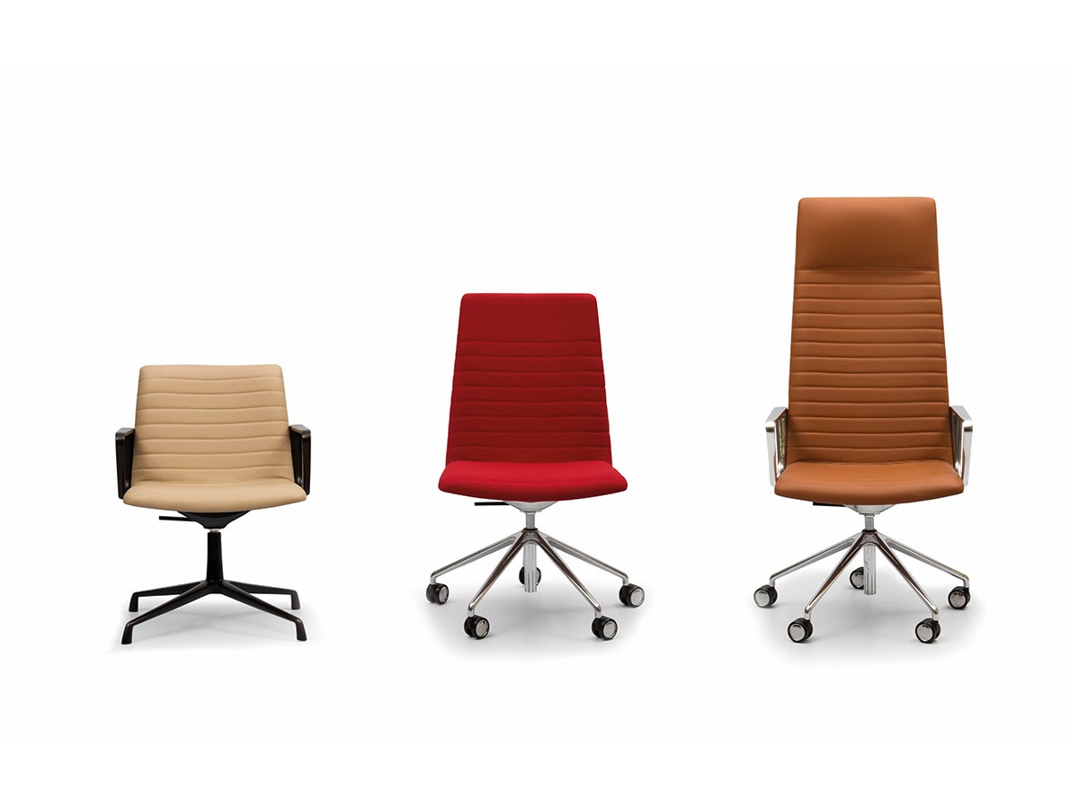 Andreu World Flex Executive Intermediate Back Chair / アンドリュー・ワールド フレックス エグゼクティブ SI1857
インターミディエイトバック チェア キャスターベース アルミニウム製 （チェア・椅子 > オフィスチェア・デスクチェア） 3