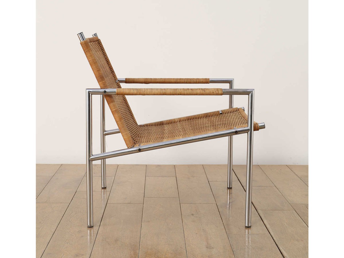 Lloyd's Antiques Real Antique
Martin Visser SZ01 Lounge Chair / ロイズ・アンティークス オランダアンティーク家具
マルティン・フィッサー SZ01ラウンジチェア （チェア・椅子 > ラウンジチェア） 8