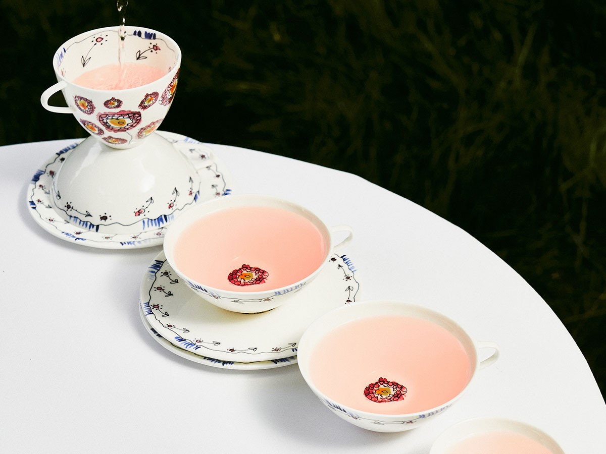 MIDNIGHT FLOWERS by MARNI
Cappuchino Cup with Saucer Anemone Milk / ミッドナイトフラワーズ バイ マルニ
カプチーノカップ / ソーサー 200ml アネモネミルク （食器・テーブルウェア > コーヒーカップ・ティーカップ） 6