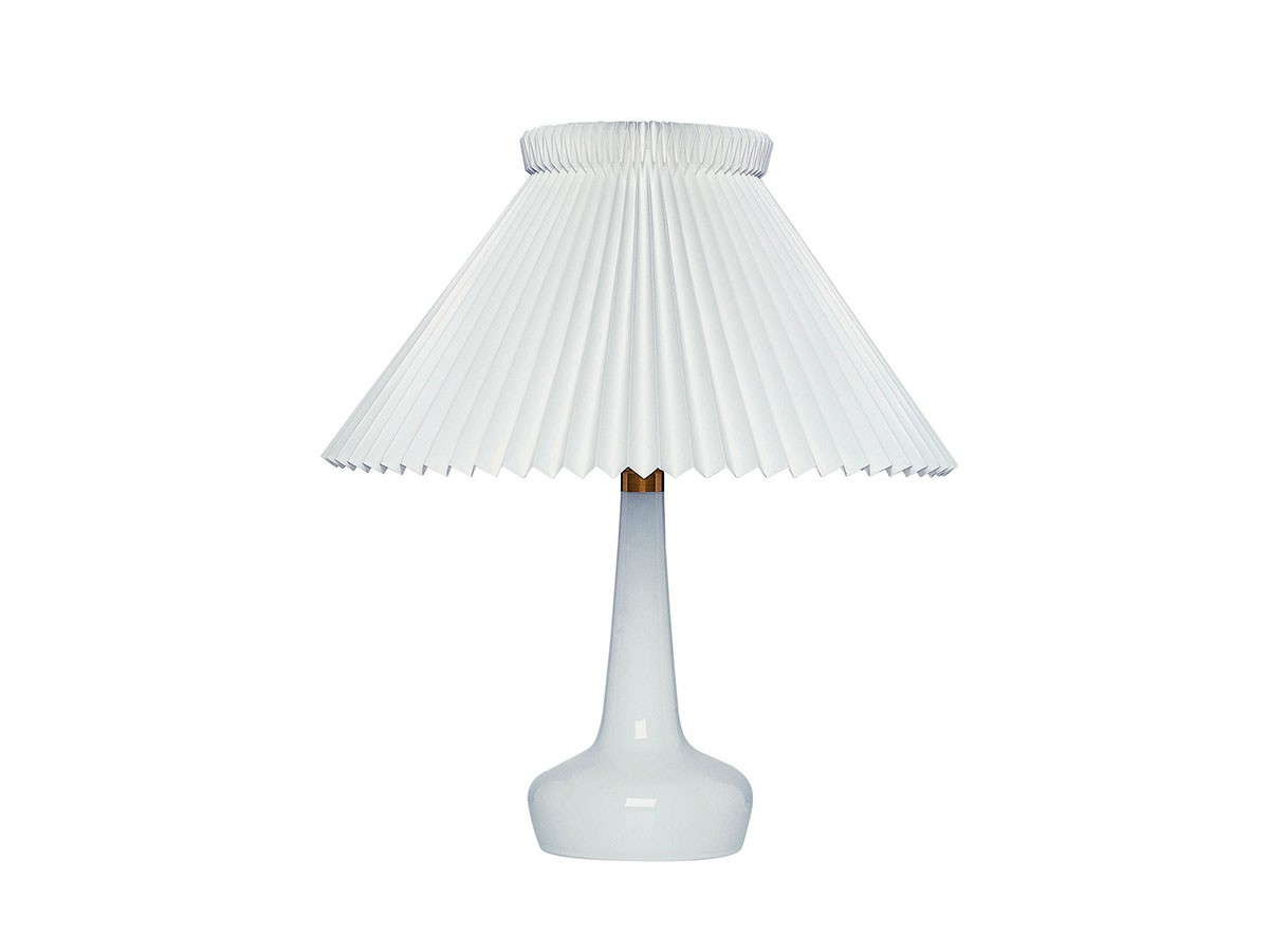 LE KLINT CLASSIC TABLE LAMP MODEL 311