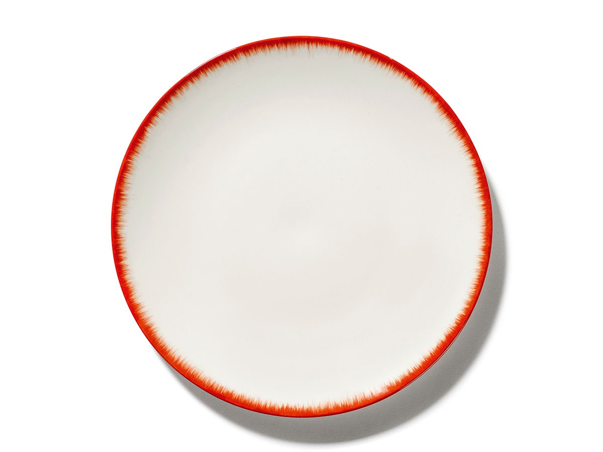 SERAX DE by ANN DEMEULEMEESTER
Plate 28cm White/Red Variation 2