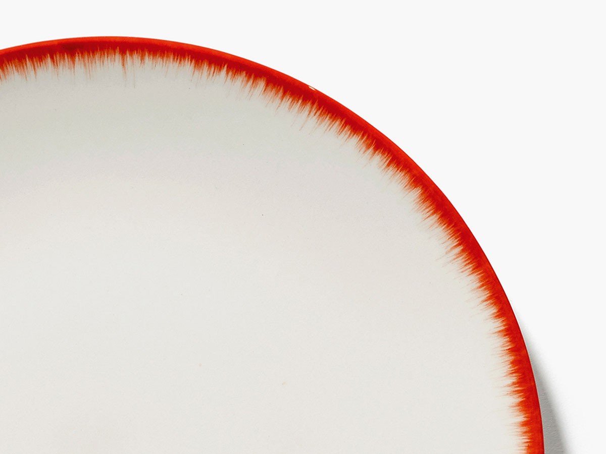 DE by ANN DEMEULEMEESTER
Plate 28cm White/Red Variation 2 / デー バイ アン・ドゥムルメステール
プレート 28cm ホワイト/レッド バリエーション 2 （食器・テーブルウェア > 皿・プレート） 7