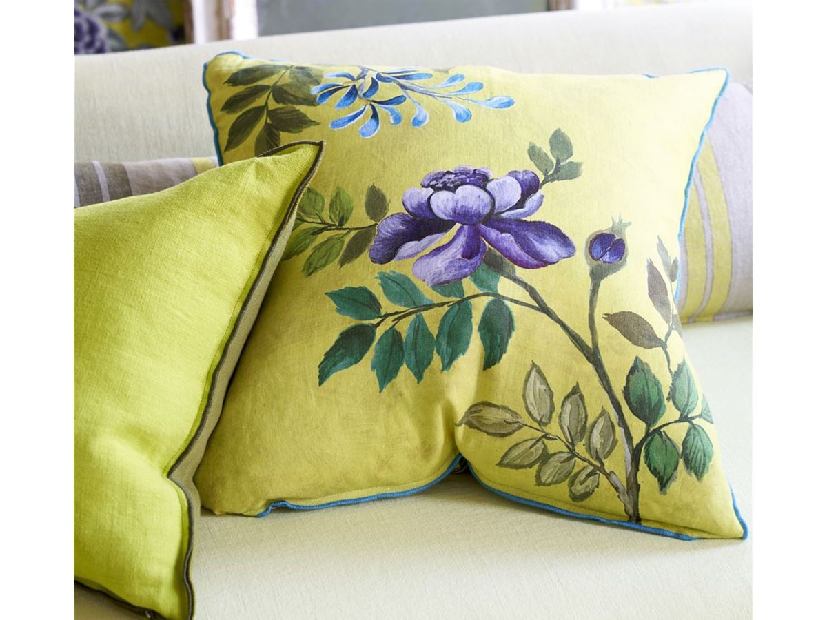 未使用新品）デザイナーズギルド社製 植物模様 クッション・カバー