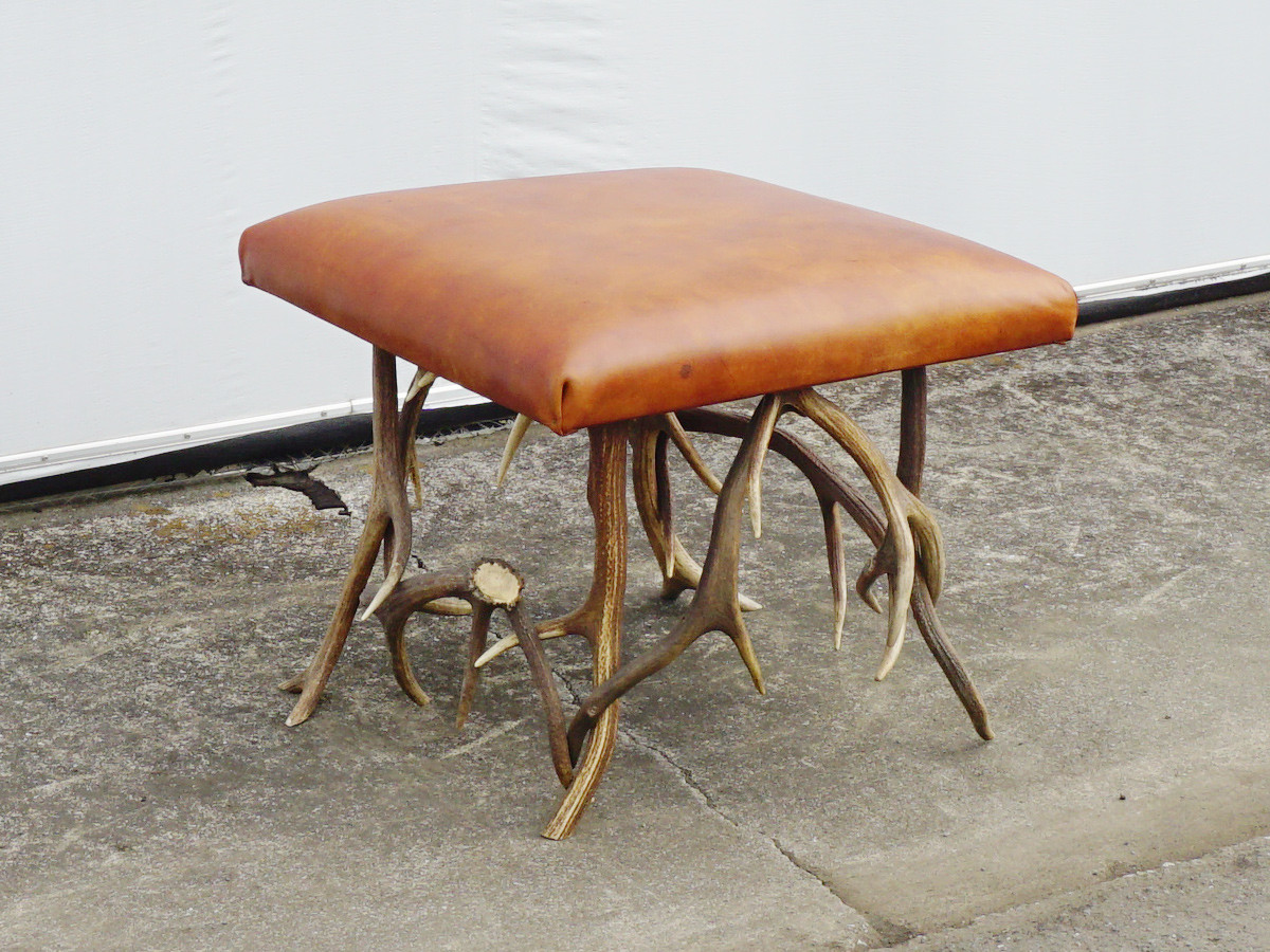RE : Store Fixture UNITED ARROWS LTD. Antlers Ottoman / リ ストア フィクスチャー ユナイテッドアローズ アントラーズ オットマン （チェア・椅子 > スツール） 4