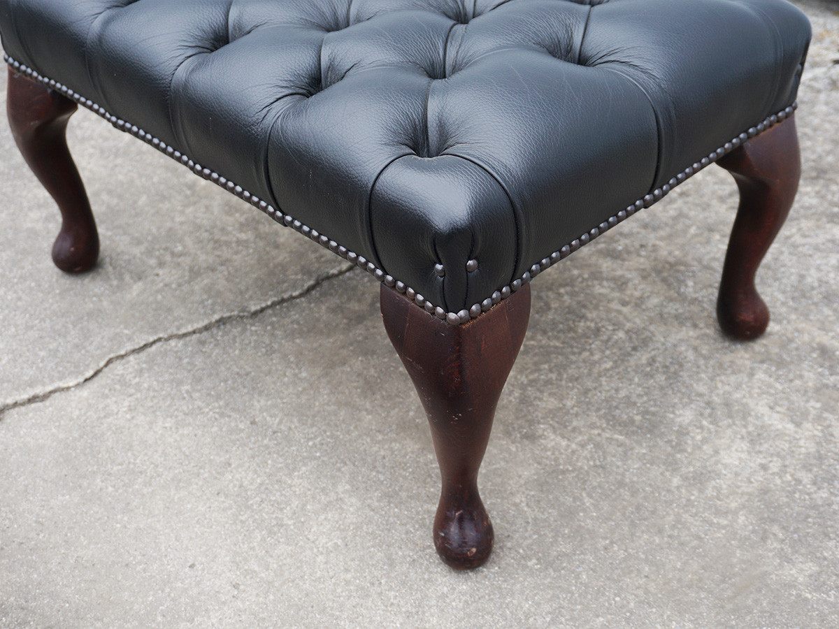 RE : Store Fixture UNITED ARROWS LTD. Chesterfield Ottman Black / リ ストア フィクスチャー ユナイテッドアローズ チェスターフィールド オットマン ブラック （ソファ > オットマン） 9