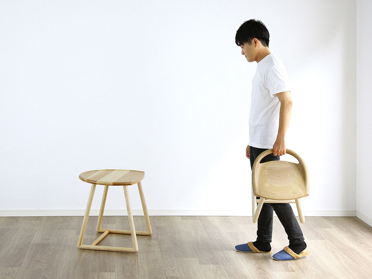 SHIKI totte STOOL / シキ トッテ スツール （キッズ家具・ベビー用品 > キッズチェア・ベビーチェア） 4