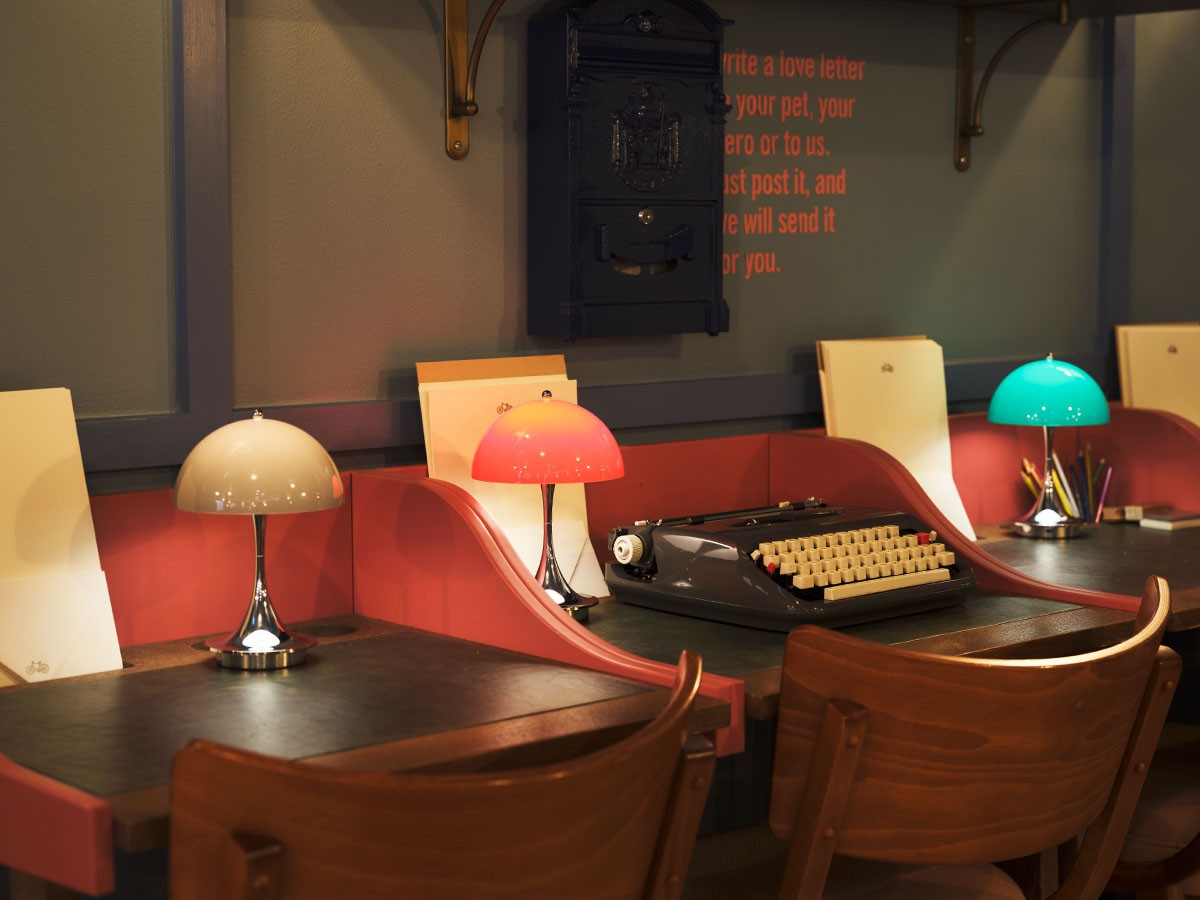 Louis Poulsen Panthella 160 Portable V3 / ルイスポールセン パンテラ 160 ポータブル V3（オパール・クローム） （ライト・照明 > テーブルランプ） 78