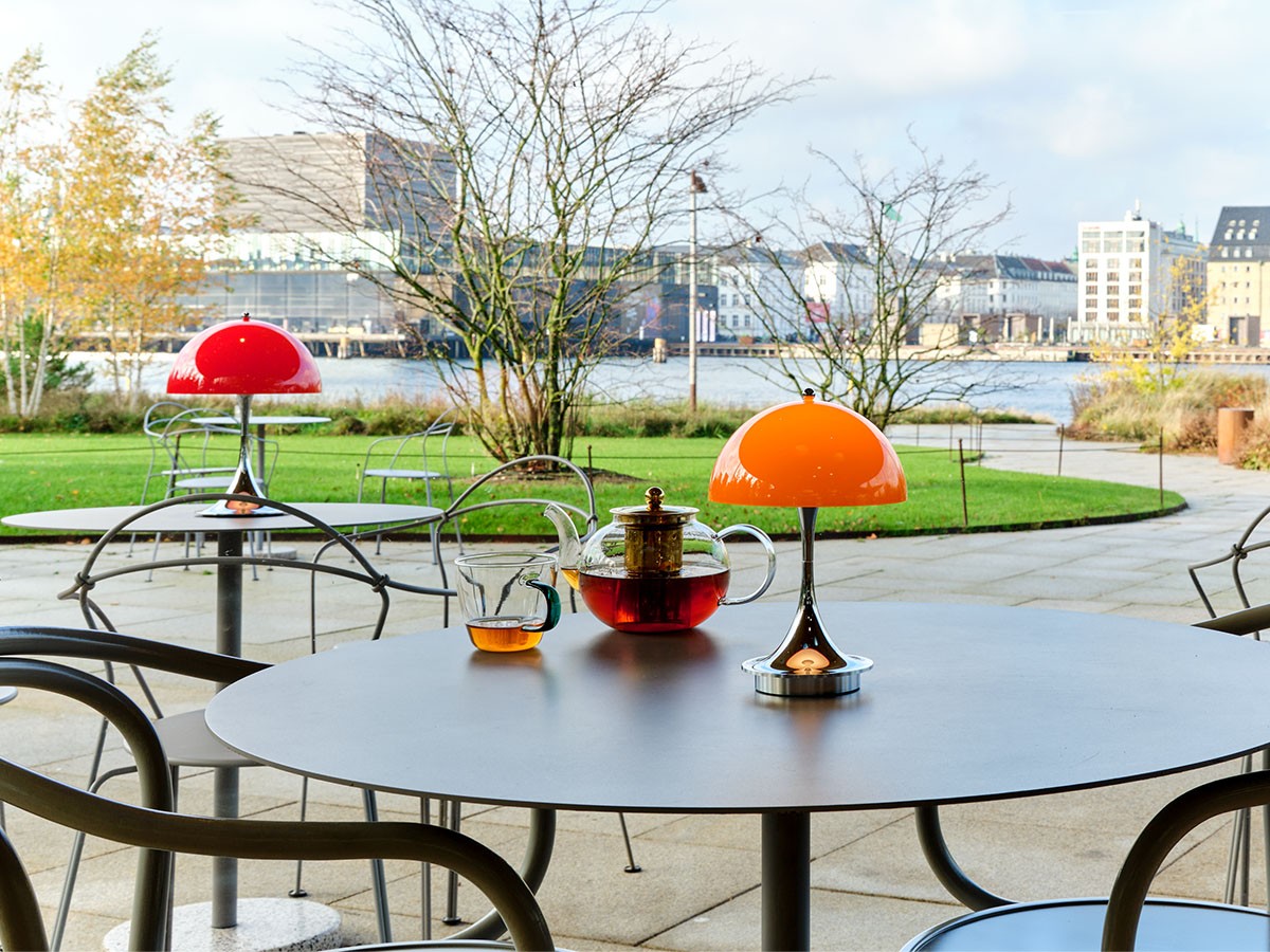 Louis Poulsen Panthella 160 Portable V3 / ルイスポールセン パンテラ 160 ポータブル V3（オパール・クローム） （ライト・照明 > テーブルランプ） 34