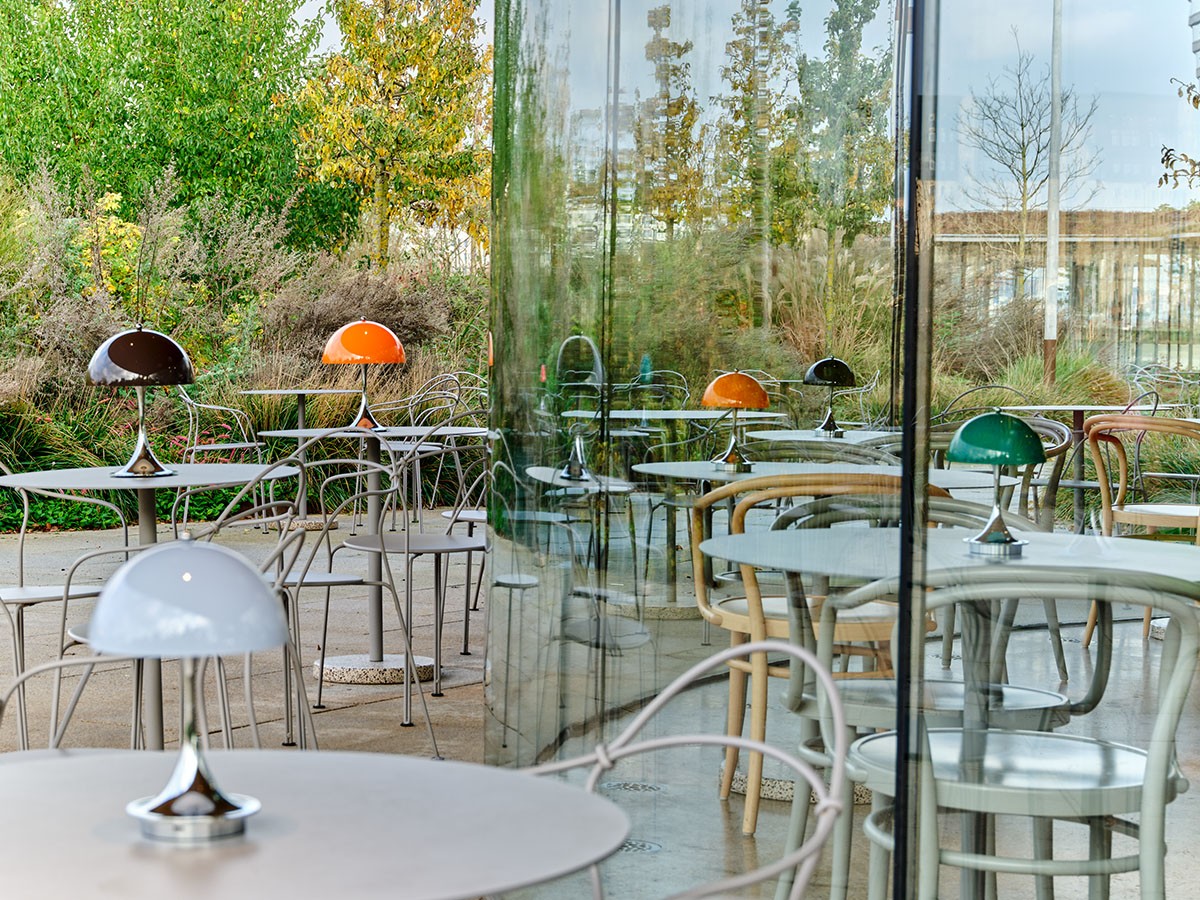 Louis Poulsen Panthella 160 Portable V3 / ルイスポールセン パンテラ 160 ポータブル V3（オパール・クローム） （ライト・照明 > テーブルランプ） 76