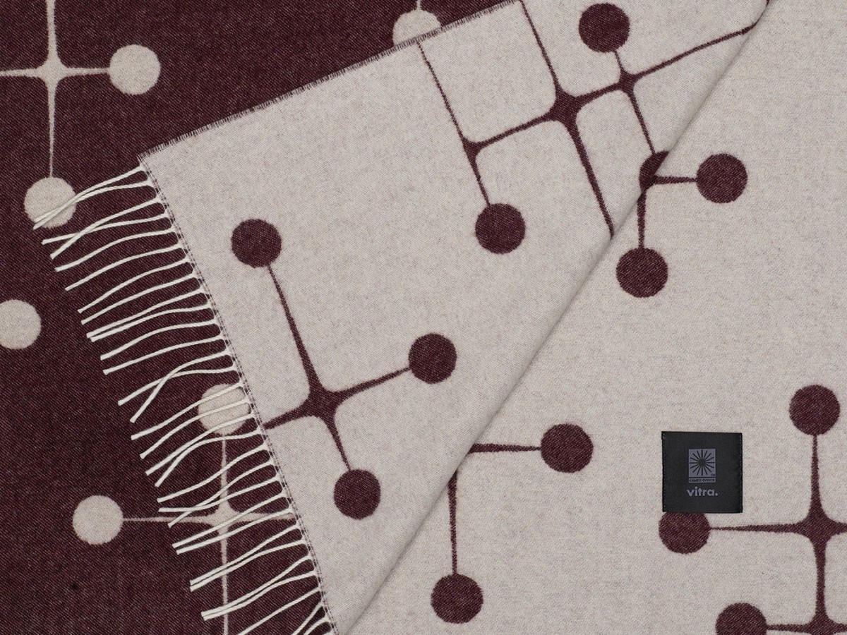 Vitra Eames Special Collection 2023
Eames Wool Blanket / ヴィトラ イームズ スペシャルコレクション 2023
イームズ ウール ブランケット （雑貨・その他インテリア家具 > その他インテリア雑貨） 11
