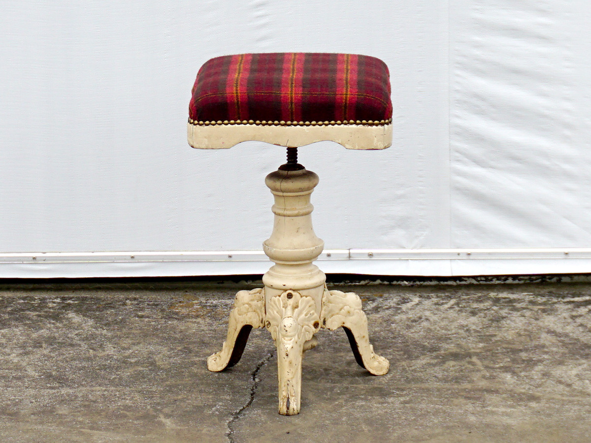 RE : Store Fixture UNITED ARROWS LTD. Piano Stool With Cast Iron Leg / リ ストア フィクスチャー ユナイテッドアローズ ピアノスツール キャストアイアンレッグ（昇降あり） （チェア・椅子 > スツール） 1