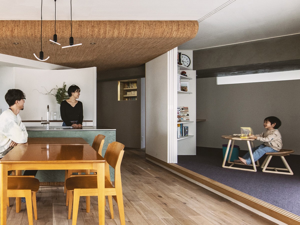 SHIKI totte TABLE / シキ トッテ テーブル （キッズ家具・ベビー用品 > キッズテーブル・キッズデスク） 4