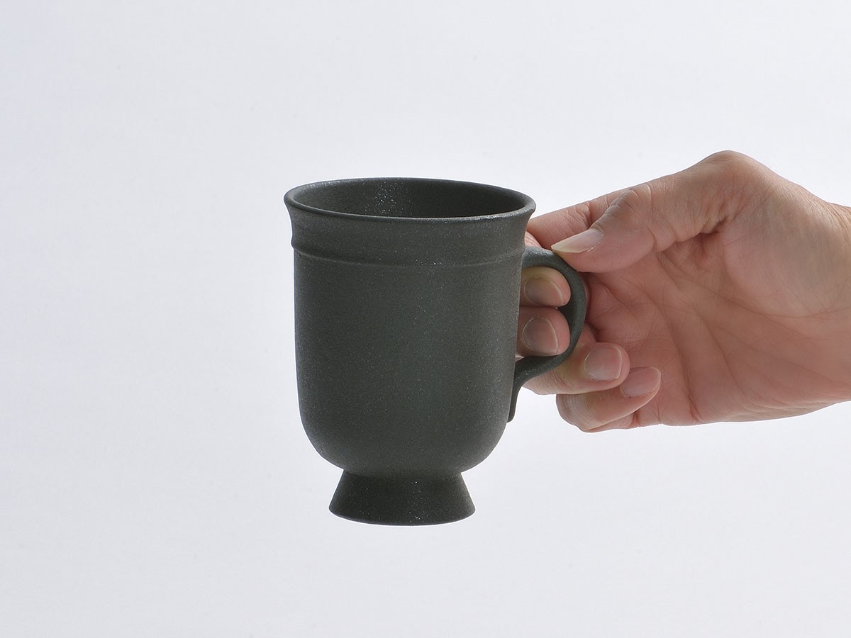 MISHIM POTTERY CREATION calm mug / ミシンポタリークリエイション カーム マグ（ネロ） （食器・テーブルウェア > マグカップ） 2
