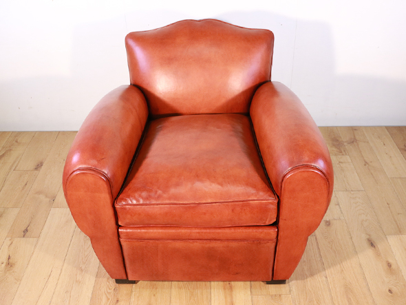 Reproduction Series
French Club Chair 9