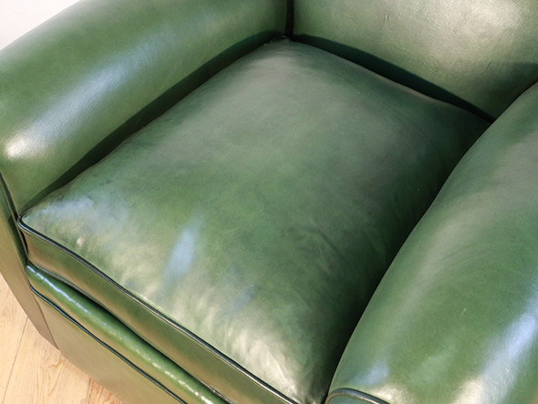 Lloyd's Antiques Reproduction Series
French Club Chair / ロイズ・アンティークス リプロダクションシリーズ
フレンチクラブチェア （ソファ > 一人掛けソファ） 42
