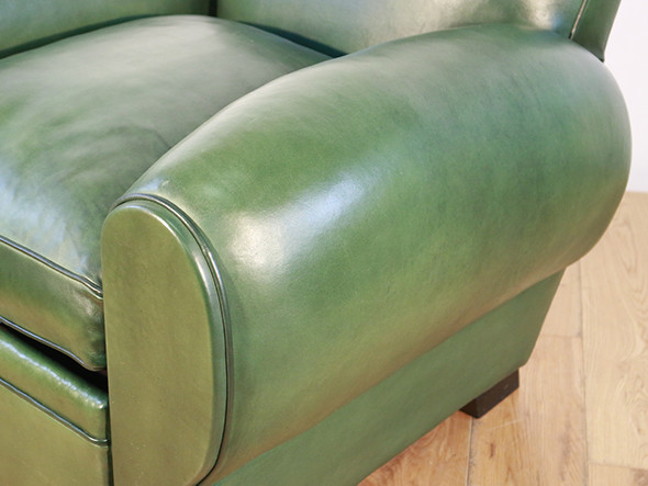 Lloyd's Antiques Reproduction Series
French Club Chair / ロイズ・アンティークス リプロダクションシリーズ
フレンチクラブチェア （ソファ > 一人掛けソファ） 44