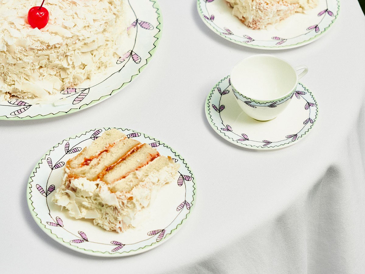MIDNIGHT FLOWERS by MARNI
Bread Plate Blossom Milk / ミッドナイトフラワーズ バイ マルニ
ブレッドプレート ブロッサムミルク 11.5cm （食器・テーブルウェア > 皿・プレート） 15