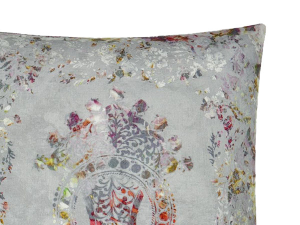 DESIGNERS GUILD Osaria Dove Cushion / デザイナーズギルド オサリア ダブ クッション 55× 55cm （クッション > クッション・クッションカバー） 6