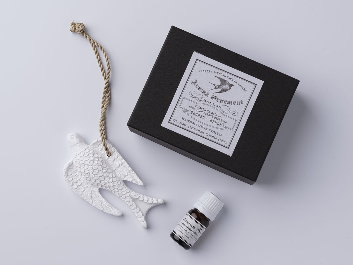 BALLON&nbsp;AROMA ORNAMENT
Swallow