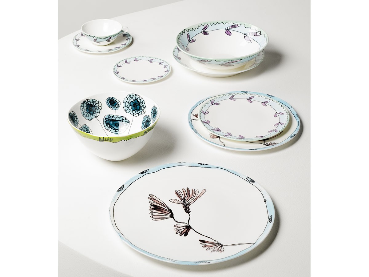 MIDNIGHT FLOWERS by MARNI
Starter Plate Camelia Aubergine / ミッドナイトフラワーズ バイ マルニ
スタータープレート カメリアオーバージーン 24cm （食器・テーブルウェア > 皿・プレート） 4