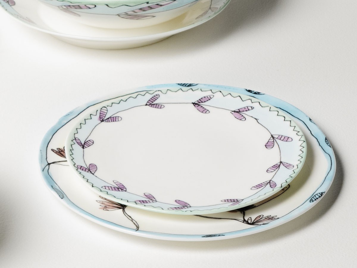 MIDNIGHT FLOWERS by MARNI
Starter Plate Camelia Aubergine / ミッドナイトフラワーズ バイ マルニ
スタータープレート カメリアオーバージーン 24cm （食器・テーブルウェア > 皿・プレート） 5