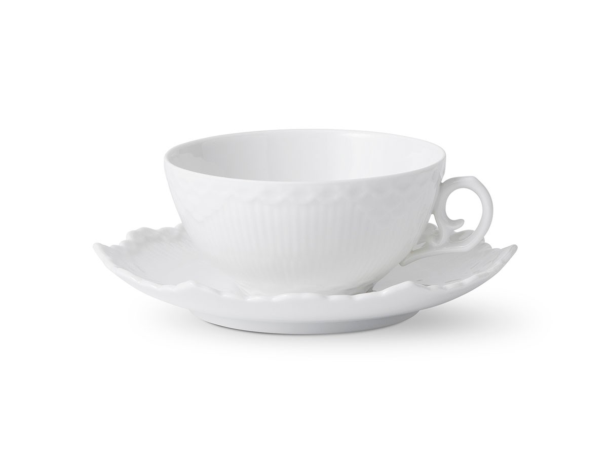 Royal Copenhagen White Fluted Full Lace
Tea Cup &  Saucer / ロイヤル コペンハーゲン ホワイトフルーテッド フルレース ティーカップ & ソーサー （食器・テーブルウェア > コーヒーカップ・ティーカップ） 1