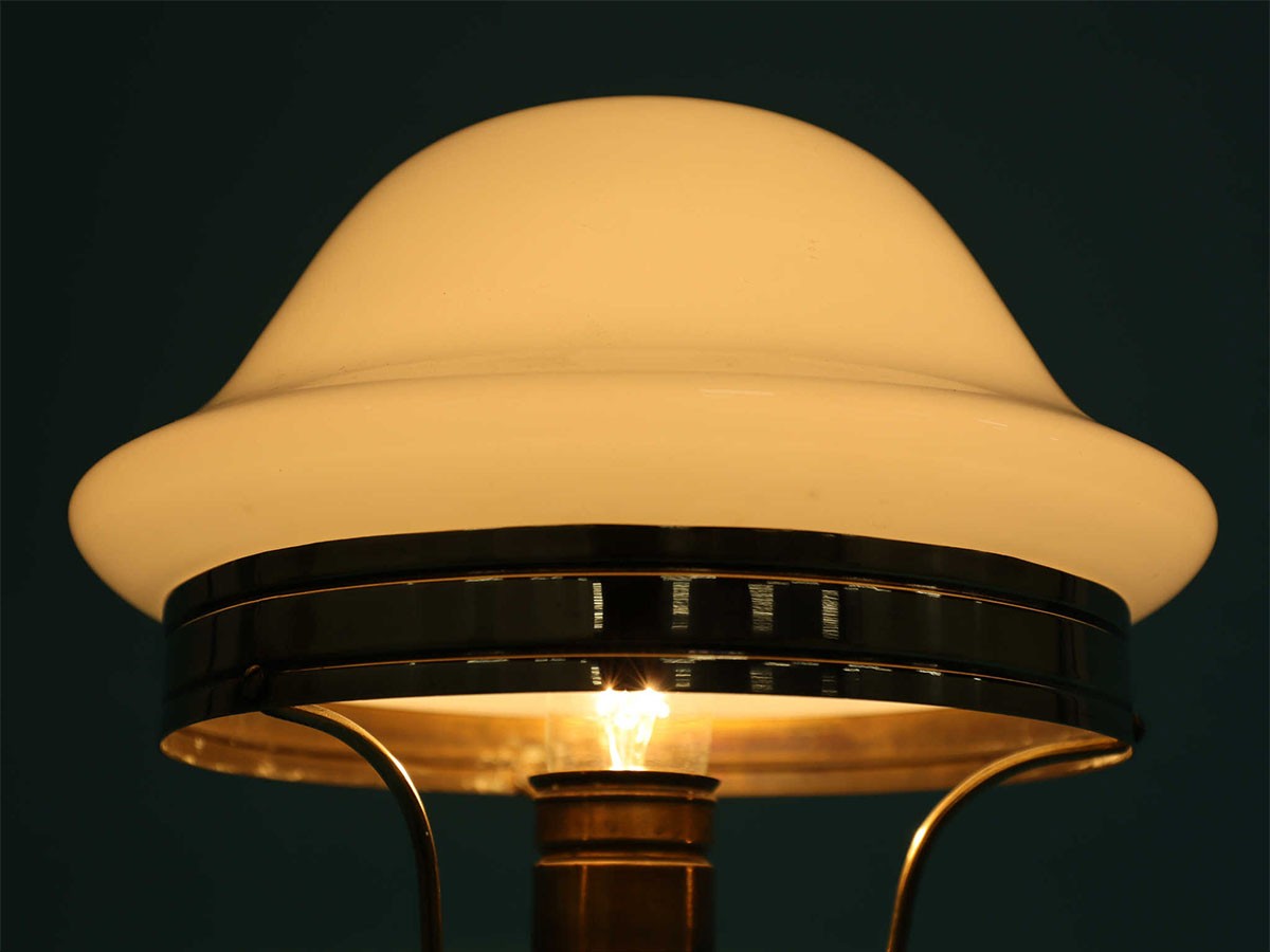 Lloyd's Antiques Real Antique
Art Nouveau Table Lamp / ロイズ・アンティークス 英国アンティーク家具
アールヌーヴォー テーブルランプ （ライト・照明 > テーブルランプ） 12