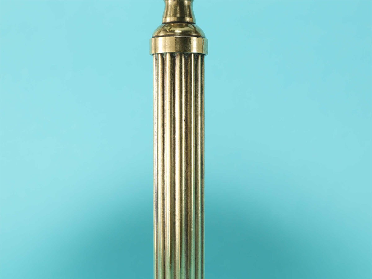 Lloyd's Antiques Real Antique
Art Nouveau Table Lamp / ロイズ・アンティークス 英国アンティーク家具
アールヌーヴォー テーブルランプ （ライト・照明 > テーブルランプ） 7