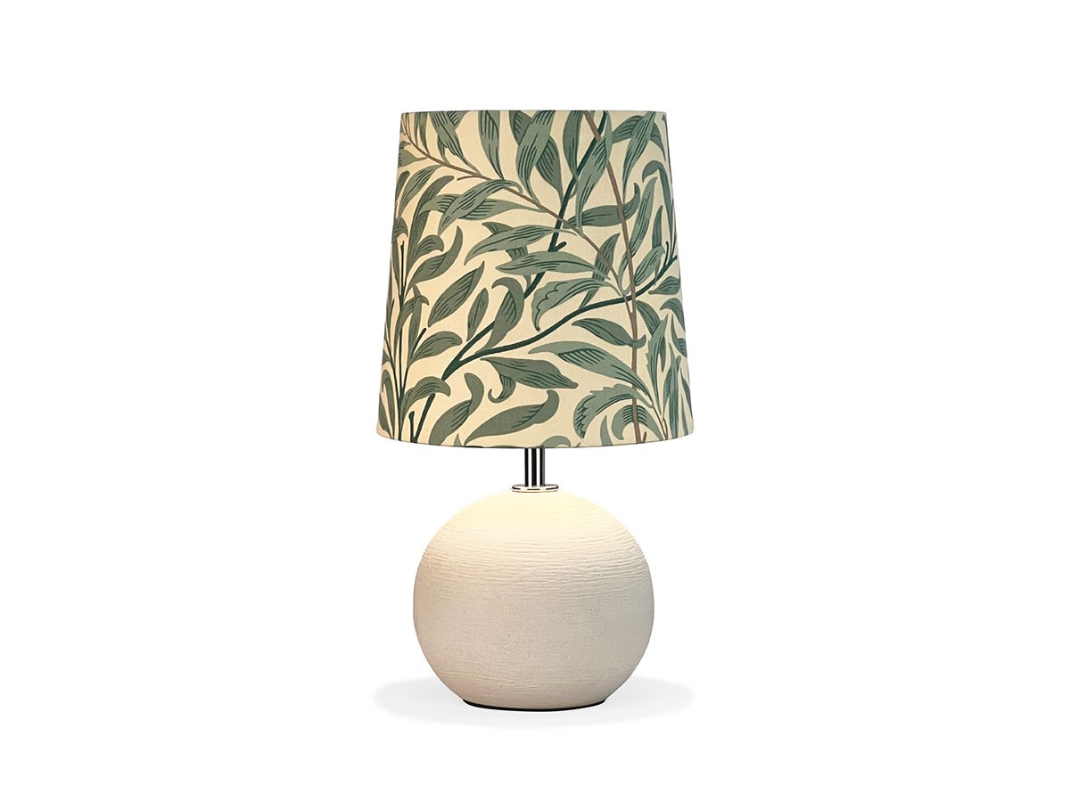 FLYMEe Blanc Table Lamp
willow boughs