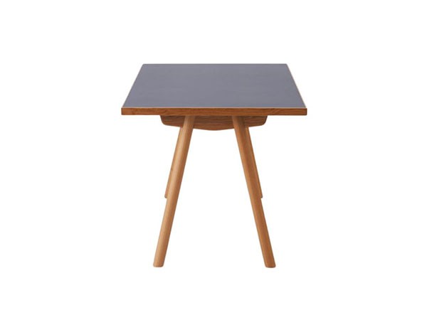 ENEN KUUM Table / エネン クーム テーブル 木脚 V字 幅160cm （テーブル > ダイニングテーブル） 6