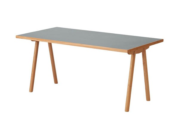 KUUM Table