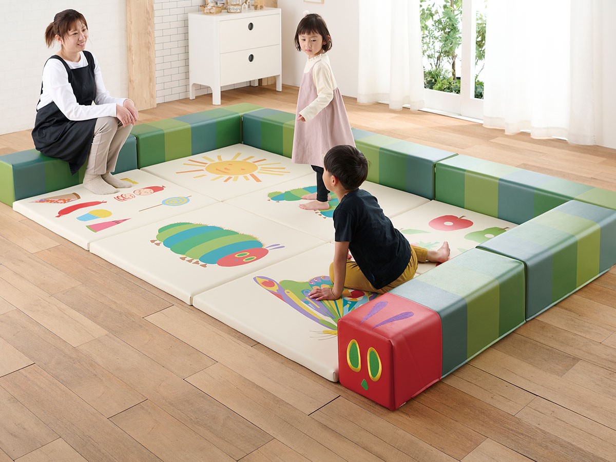 Hagu はらぺこあおむし / ハグ はらぺこあおむし 4面セット （キッズ家具・ベビー用品 > キッズスペース） 4