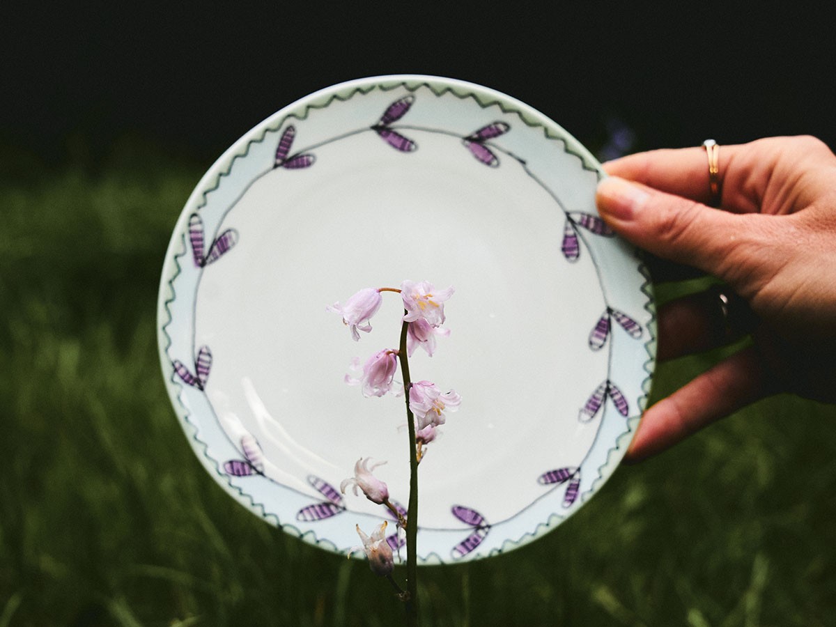 MIDNIGHT FLOWERS by MARNI
Dessert Plate Blossom Milk / ミッドナイトフラワーズ バイ マルニ
デザートプレート ブロッサムミルク 16cm （食器・テーブルウェア > 皿・プレート） 19