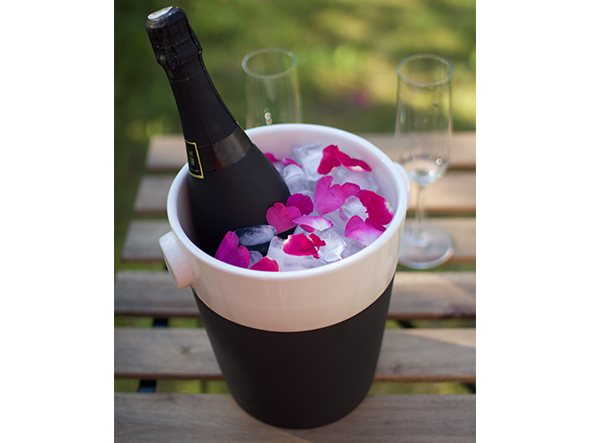 Magisso COOLING CERAMICS WHITE
Champagne Cooler / マギッソ クーリング・セラミックス ホワイトライン
シャンパンクーラー （食器・テーブルウェア > クーラー・ワインクーラー） 5