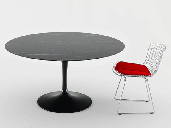 Saarinen Collection
Round Table 28