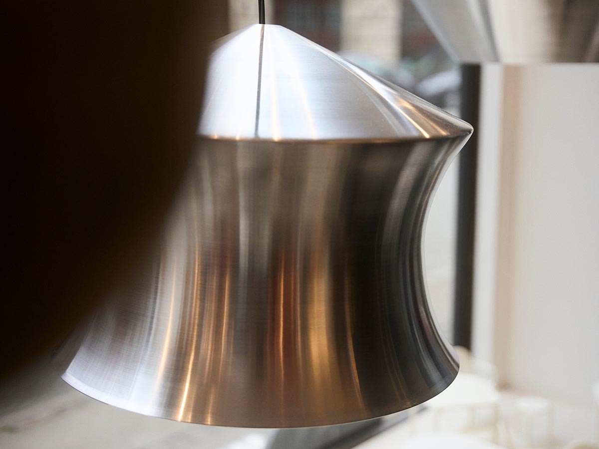 Tom Dixon. Unbeaten Waist Pendant LED / トム・ディクソン アンビートゥン ウエスト ペンダントライト 内蔵LED （ライト・照明 > ペンダントライト） 6