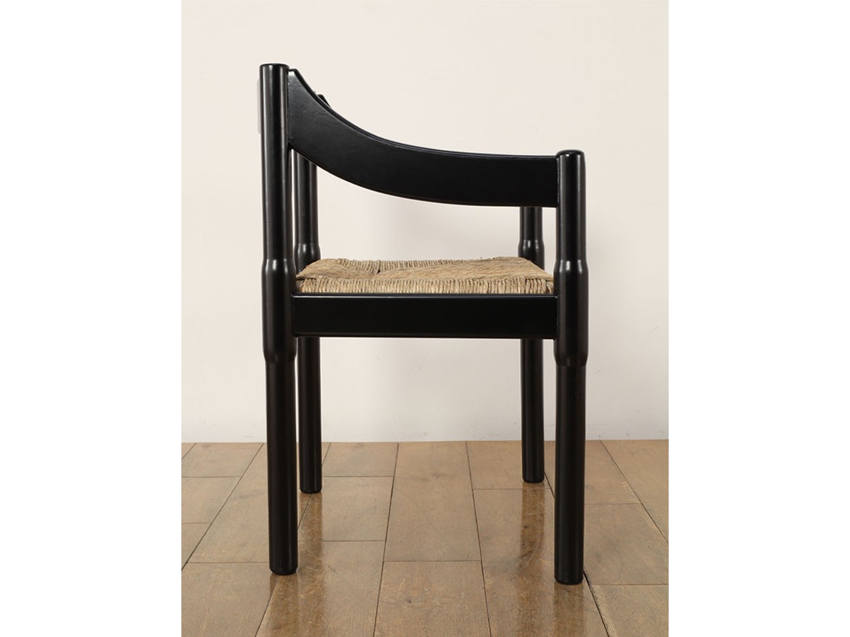 Lloyd's Antiques Real Antique
Vico Magistretti Carimate 892 Chair / ロイズ・アンティークス イタリアアンティーク家具
ヴィコ・マジストレッティ カリマテ 892チェア （チェア・椅子 > ダイニングチェア） 5