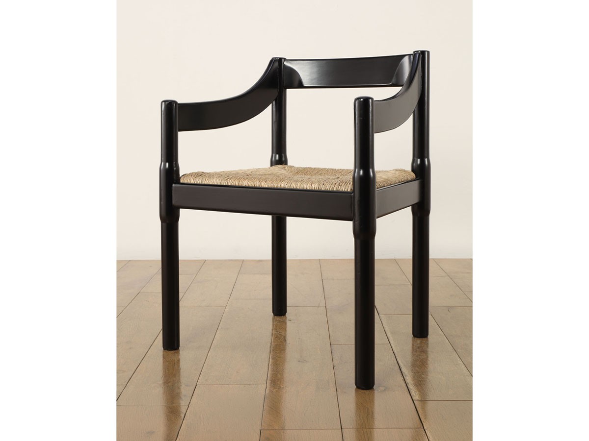 Lloyd's Antiques Real Antique
Vico Magistretti Carimate 892 Chair / ロイズ・アンティークス イタリアアンティーク家具
ヴィコ・マジストレッティ カリマテ 892チェア （チェア・椅子 > ダイニングチェア） 3