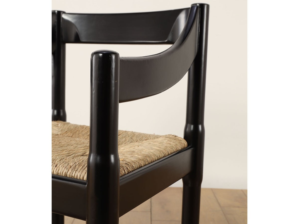 Lloyd's Antiques Real Antique
Vico Magistretti Carimate 892 Chair / ロイズ・アンティークス イタリアアンティーク家具
ヴィコ・マジストレッティ カリマテ 892チェア （チェア・椅子 > ダイニングチェア） 14