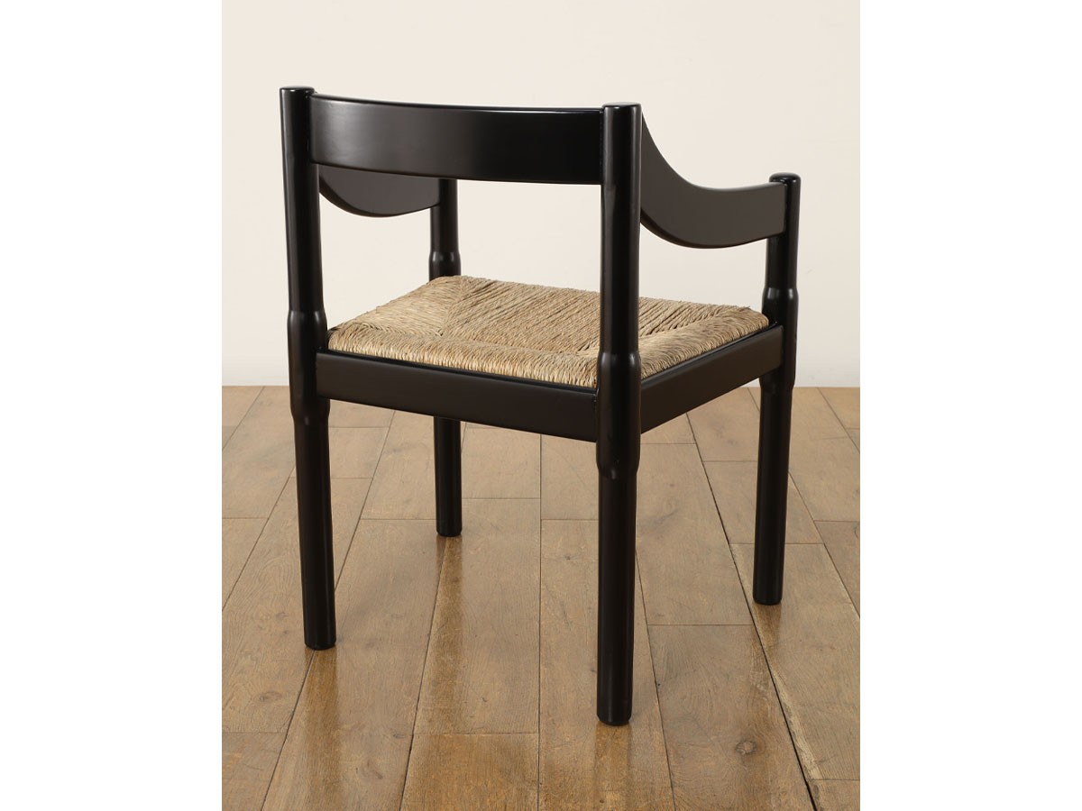 Lloyd's Antiques Real Antique
Vico Magistretti Carimate 892 Chair / ロイズ・アンティークス イタリアアンティーク家具
ヴィコ・マジストレッティ カリマテ 892チェア （チェア・椅子 > ダイニングチェア） 6