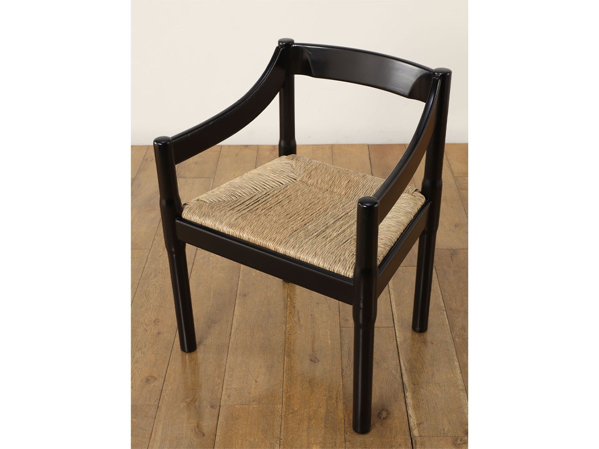 Lloyd's Antiques Real Antique
Vico Magistretti Carimate 892 Chair / ロイズ・アンティークス イタリアアンティーク家具
ヴィコ・マジストレッティ カリマテ 892チェア （チェア・椅子 > ダイニングチェア） 10