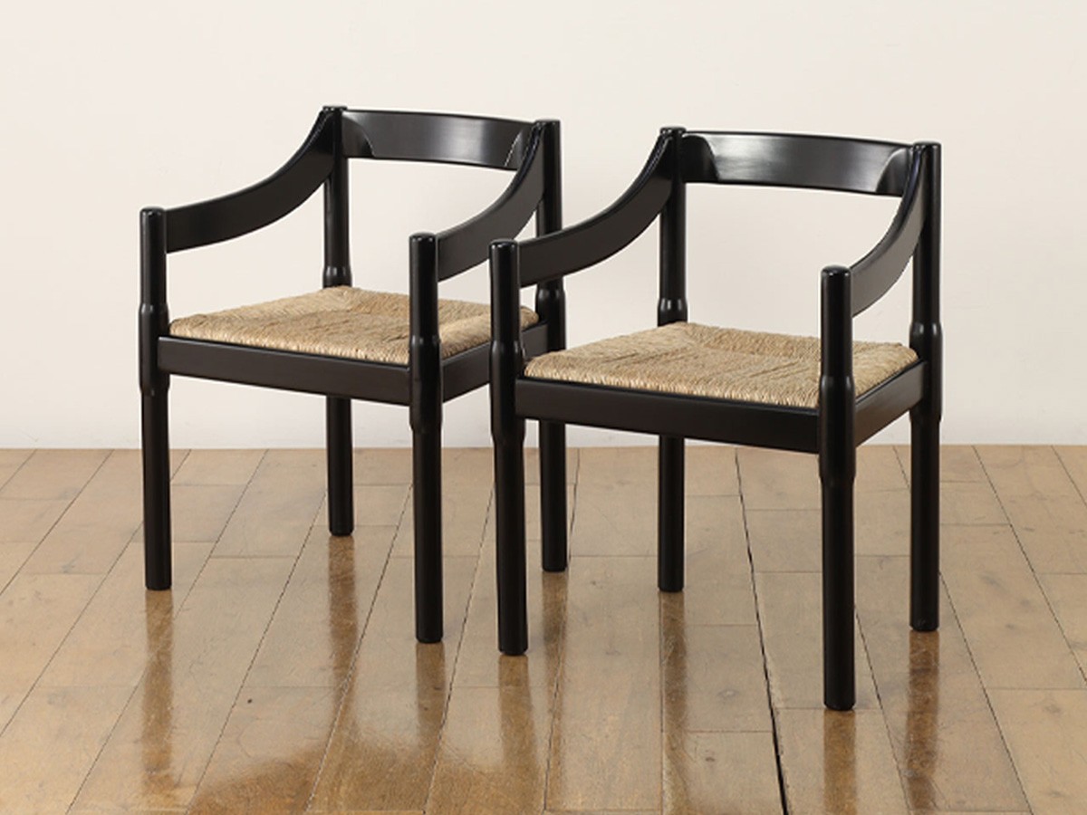 Real Antique
Vico Magistretti Carimate 892 Chair