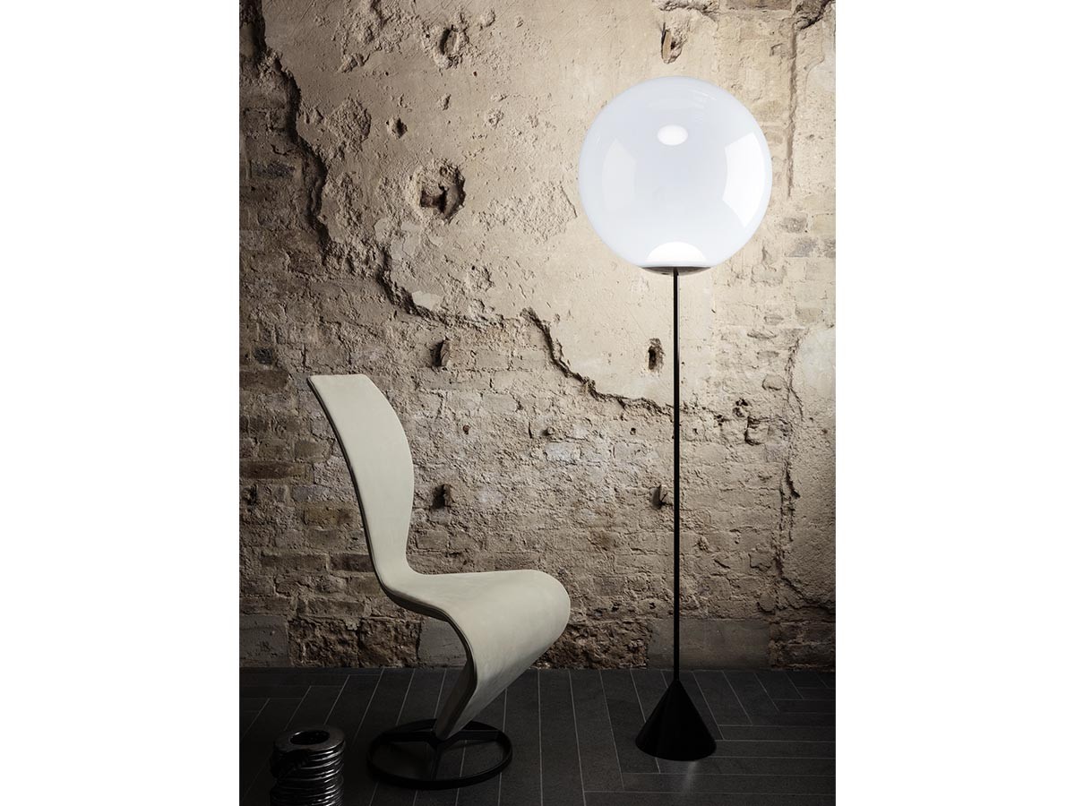Tom Dixon. Globe Cone Slim Floor 2 / トム・ディクソン グローブ コーンスリムフロア 2 （ライト・照明 > フロアライト・フロアスタンド） 26