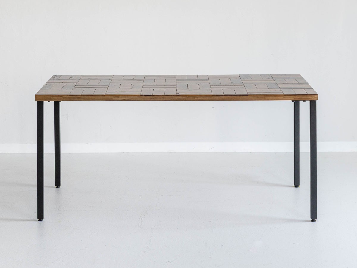 Knot antiques MATERIA DINING TABLE / ノットアンティークス マテリア ダイニングテーブル
チェス柄天板 + No.3脚（角脚） （テーブル > ダイニングテーブル） 19