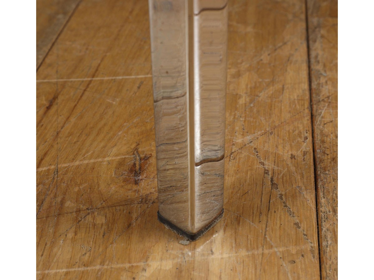 Lloyd's Antiques Real Antique
Robin Day 3 Seater Sofa / ロイズ・アンティークス 英国アンティーク家具
ロビン・デイ 3シーターソファ （ソファ > 三人掛けソファ） 14