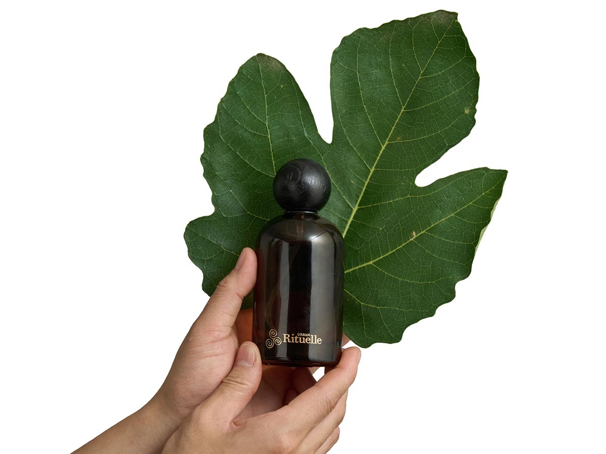 Urban Rituelle APOTHECA
ROOM & LINEN MIST
FIG LEAF / アーバンリチュエル アポセカ ルーム & リネンミスト（フィグリーフ） （雑貨・その他インテリア家具 > ディフューザー・キャンドル） 1