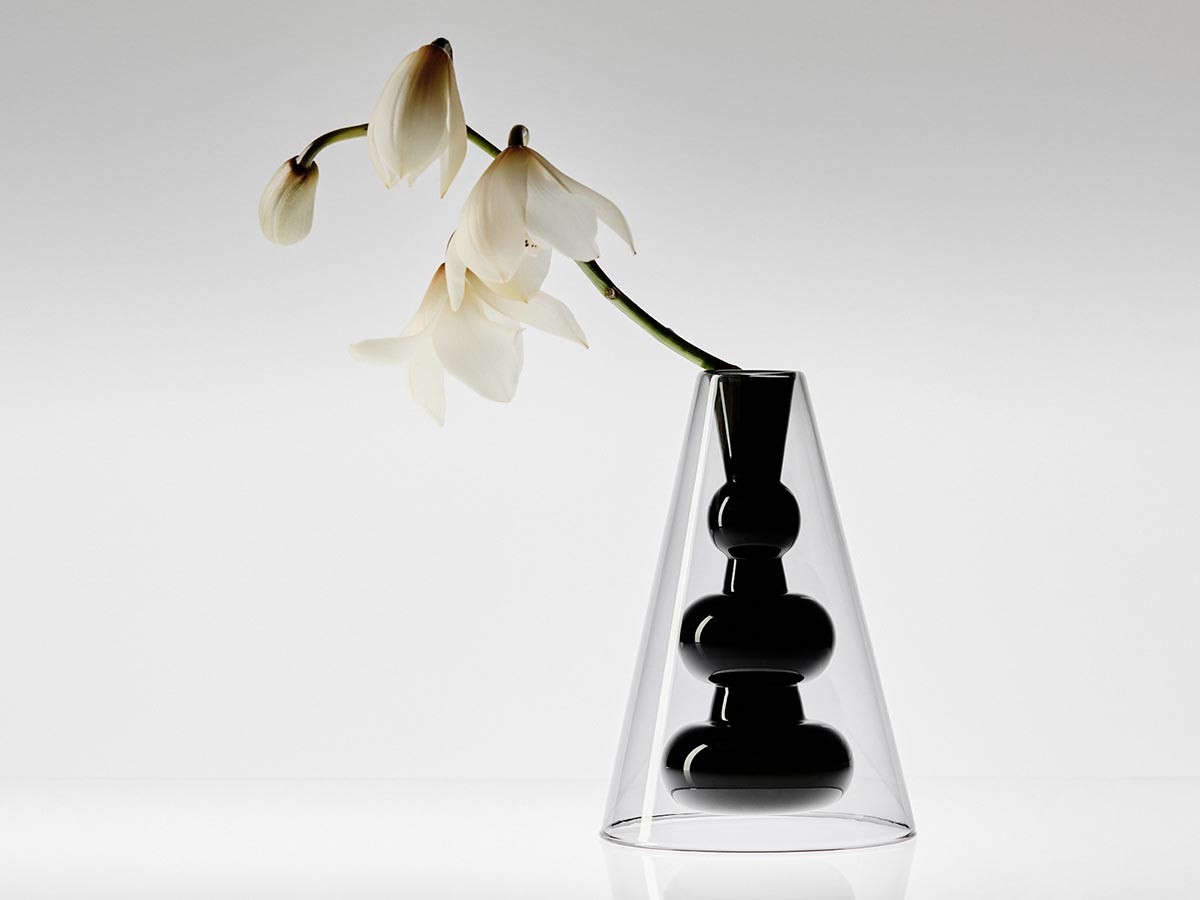 Tom Dixon. Bump Vase Cone Black / トム・ディクソン バンプ ベース コーン（ブラック） （花器・プランター・グリーン > 花瓶・フラワーベース） 19