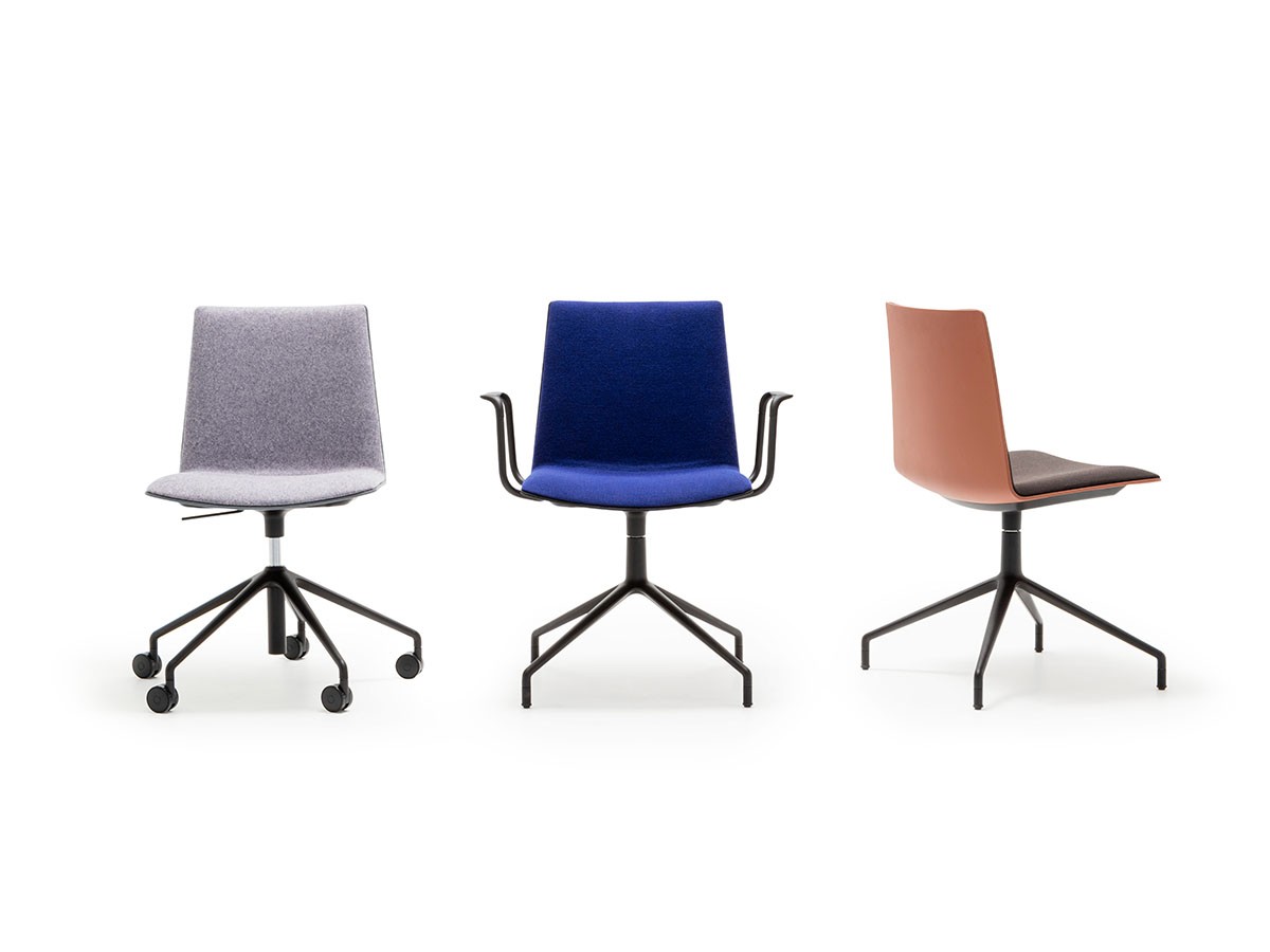 Andreu World Flex Corporate Chair
Upholstered Shell Pad / アンドリュー・ワールド フレックス コーポレート SI1657
チェア キャスターベース アルミニウム製（シェルパッド） （チェア・椅子 > オフィスチェア・デスクチェア） 5